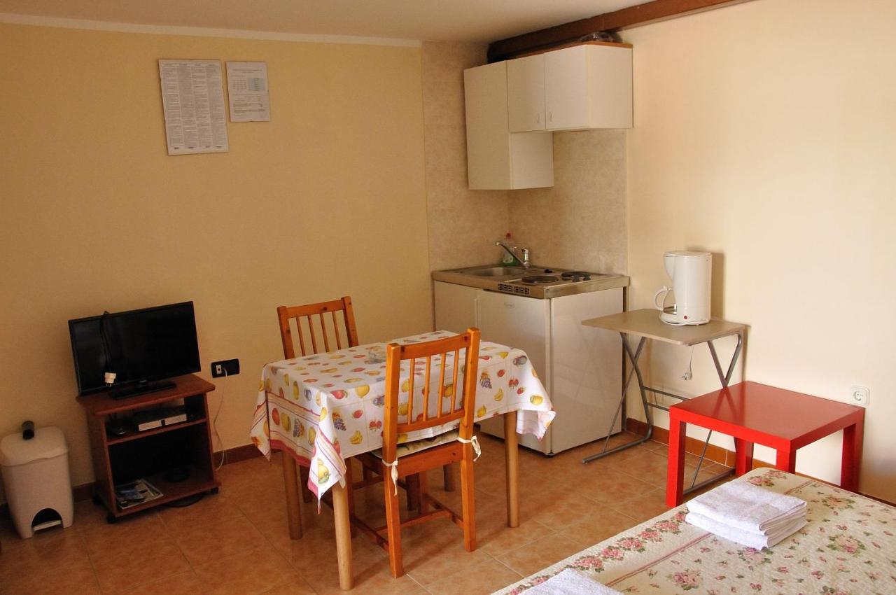 David'S Studio Porec Esterno foto